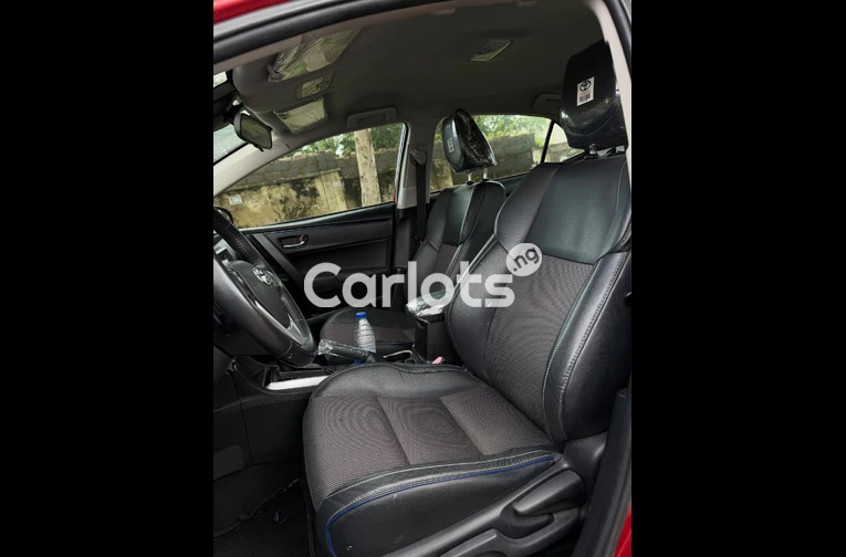 Foreign Used Clean 2018 Toyota Corolla LE for sale in Asokoro, FCT - thumbnail 6
