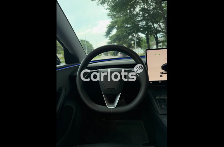 Foreign Used 2024 Tesla Model 3 for sale in Asokoro, FCT - thumbnail 4