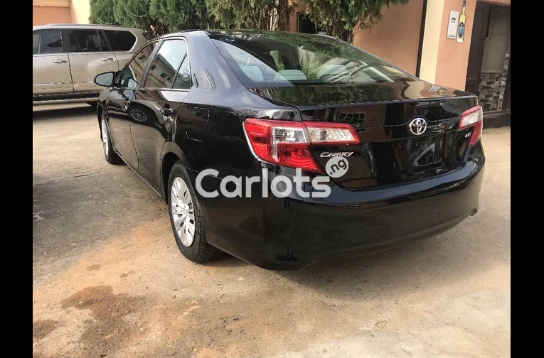 TOYOTA CAMRY 2014 MODEL FOREIGN USED for sale in Ipaja, Lagos - thumbnail 3