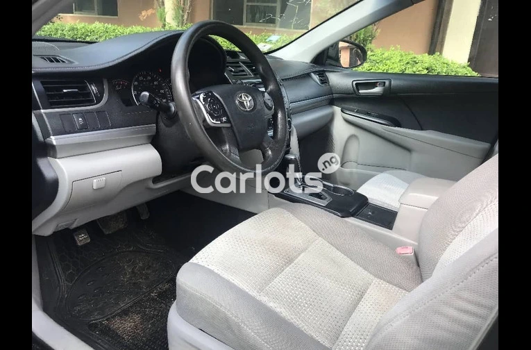 TOYOTA CAMRY 2014 MODEL FOREIGN USED for sale in Ipaja, Lagos - thumbnail 5