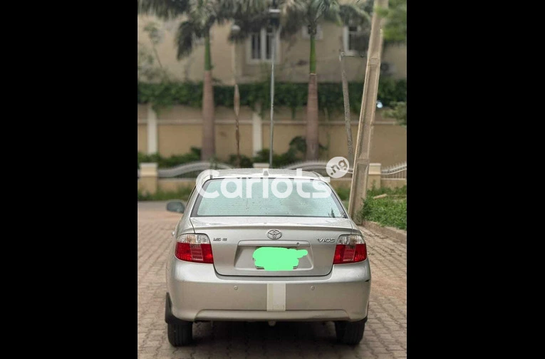 Foreign Used 2006 TOYOTA VIOS for sale in Kano - thumbnail 7