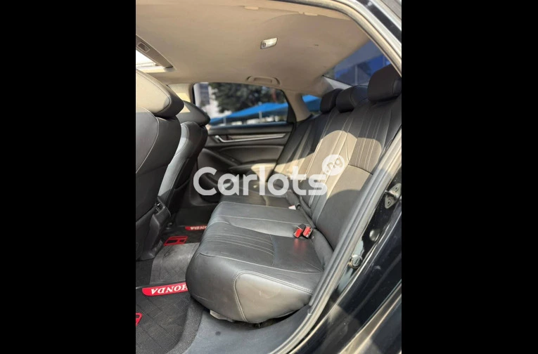 Foreign used Honda Accord 2.0T 2019 model with Duty for sale in Abuja, FCT - photo 5 of 7