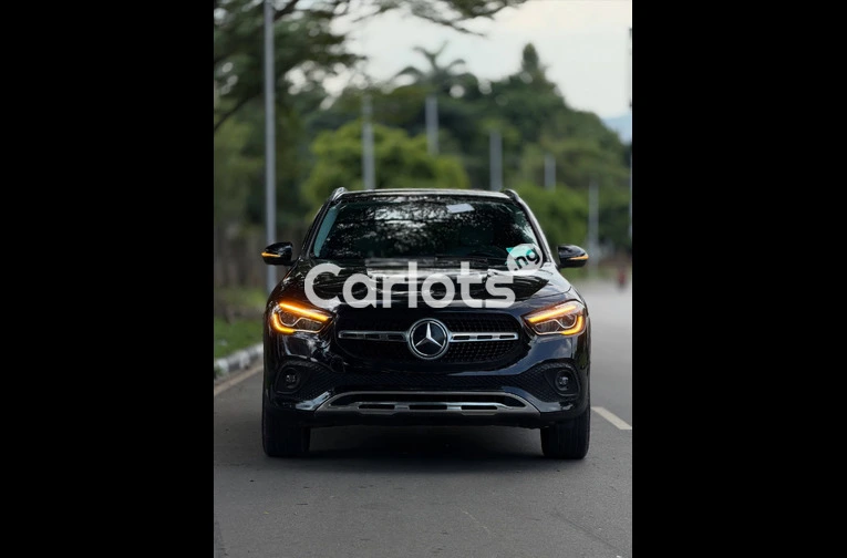 Foreign Used 2021 Mercedes-Benz GLA250 for sale in Asokoro, FCT - photo 2 of 7