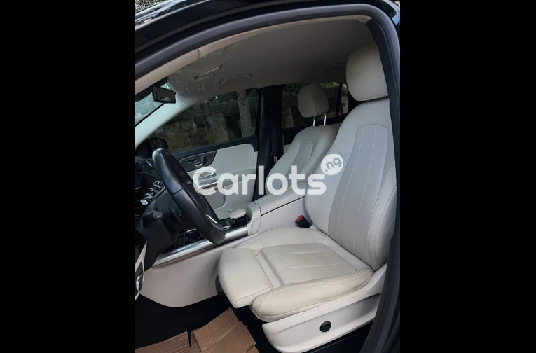 Foreign Used 2021 Mercedes-Benz GLA250 for sale in Asokoro, FCT - photo 6 of 7