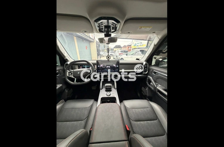 FOREIGN USED 2024 JETOUR T2 - 3/7