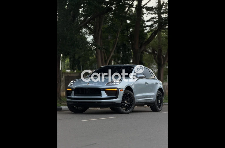 Foreign Used 2023 Porsche Macan - 1/7