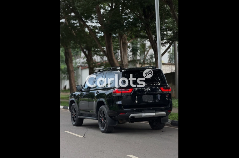 Foreign Used 2024 Toyota Land Cruiser Sport for sale in Asokoro, FCT - thumbnail 7