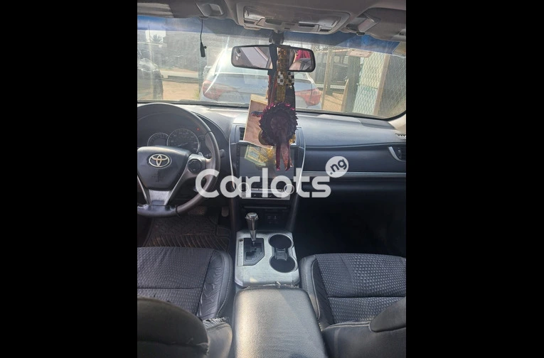 Briefly Used 2013 Toyota Camry(2023 Entry) for sale in Lagos, Lagos - thumbnail 2