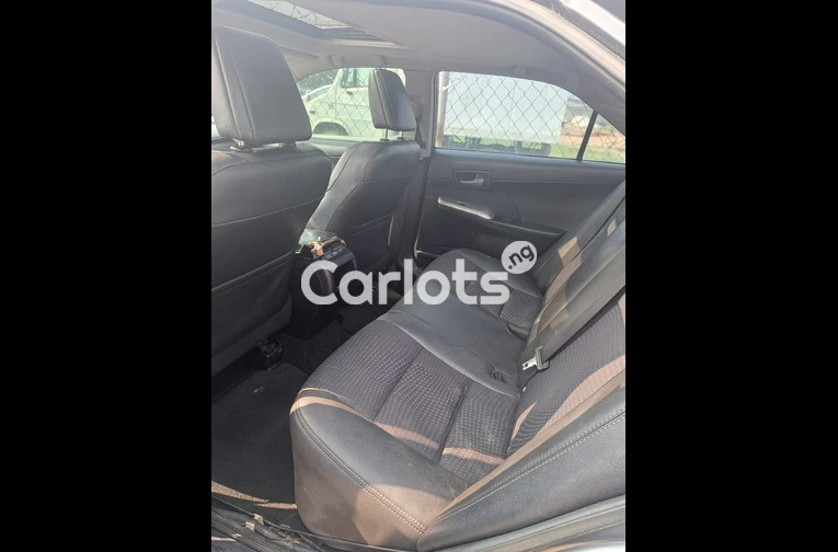 Briefly Used 2013 Toyota Camry(2023 Entry) for sale in Lagos, Lagos - thumbnail 3