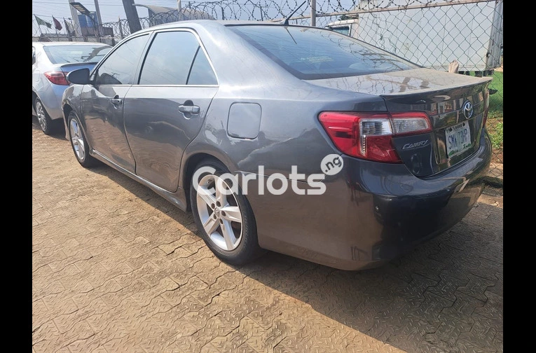 Briefly Used 2013 Toyota Camry(2023 Entry) for sale in Lagos, Lagos - photo 6 of 6