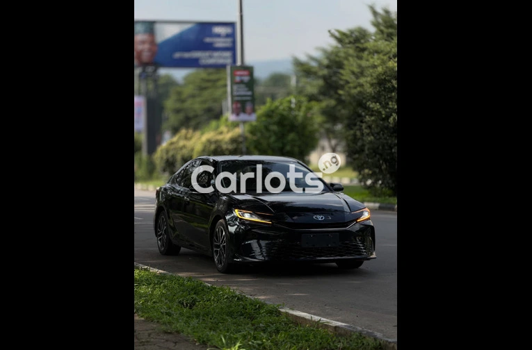2024 Toyota Camry - 3/7
