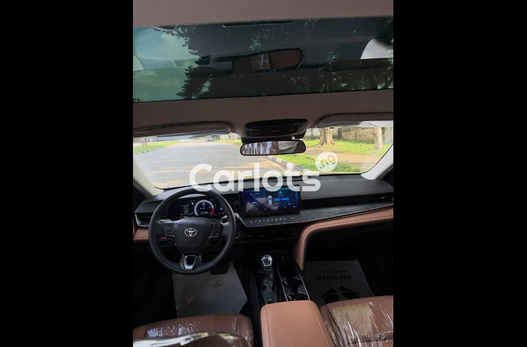 Foreign Used Toyota Camry 2024 for sale in Asokoro, Abuja - thumbnail 5