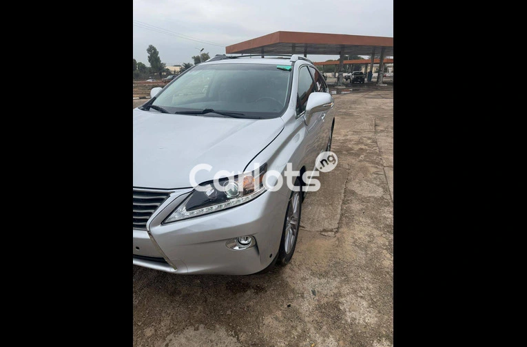 Urgent Sale – Foreign Used 2015 Lexus RX350 for sale in Asokoro, FCT - photo 2 of 7