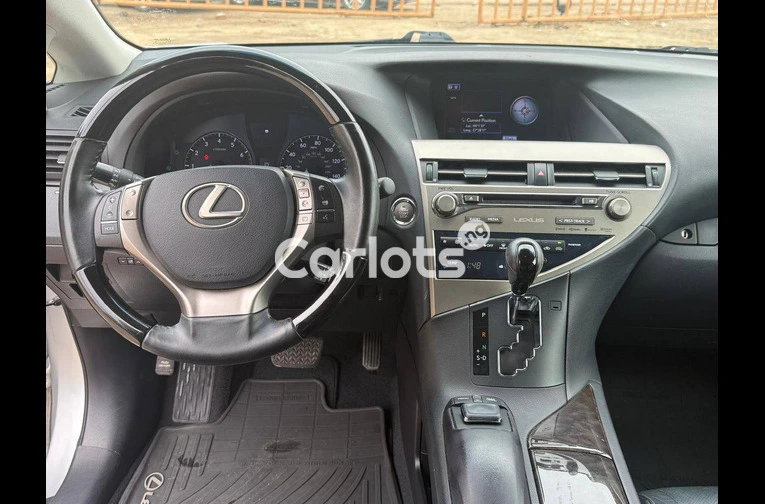 Urgent Sale – Foreign Used 2015 Lexus RX350 for sale in Asokoro, FCT - photo 3 of 7