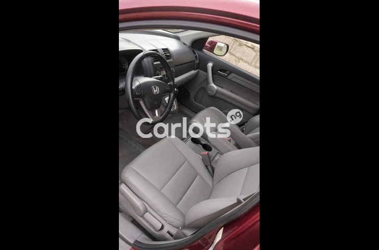 Foreign Used Newly arrived Honda CR-V 2007 for sale in Abuja, FCT - photo 2 of 5