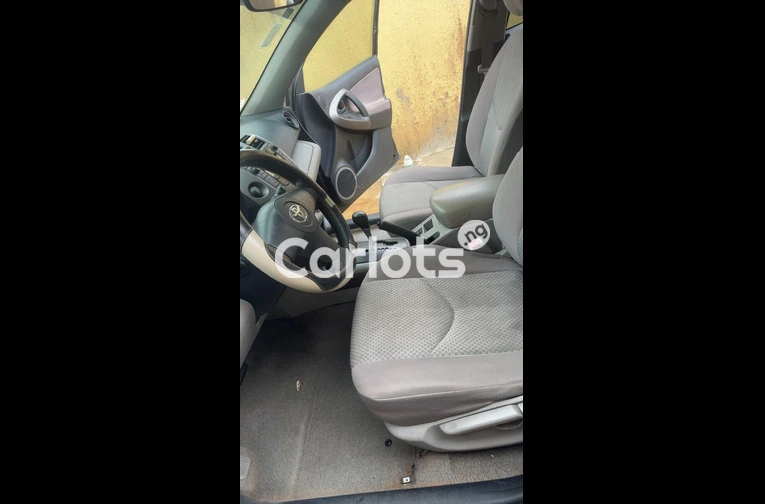 Toyota RAV4 2008 for sale in Ejigbo, Lagos - photo 6 of 6