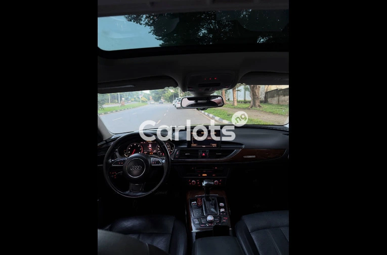 Clean 2011 Audi A6 - 5