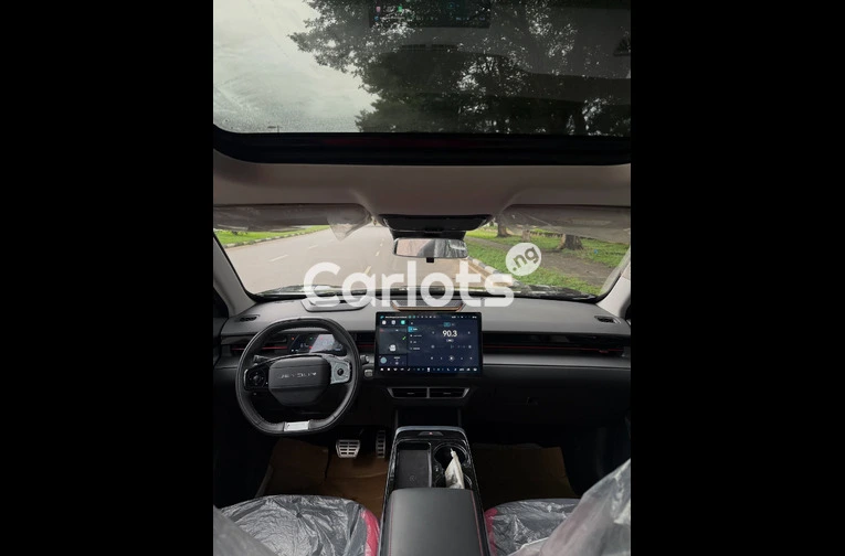 2025 JETOUR DASHING BRAND NEW for sale in Asokoro, FCT - photo 5 of 7