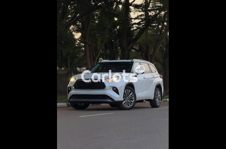 2023 Toyota Highlander for sale in Asokoro