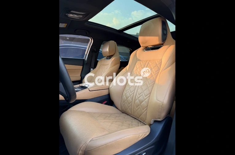 FOREIGN USED 2023 CHANGAN UNI-K — CLEAN &amp; READY for sale in Asokoro, FCT - thumbnail 6