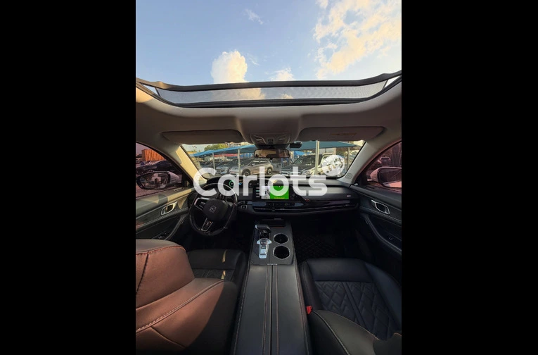 CHANGAN UNI-K 2024 — FOREIGN USED | ASOKORO for sale in FCT - photo 3 of 7
