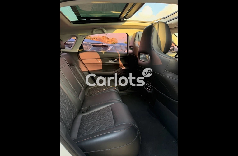 CHANGAN UNI-K 2024 — FOREIGN USED | ASOKORO for sale in FCT - photo 6 of 7