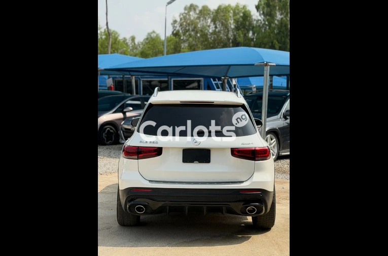 Foreign Used 2020 GLB250 — COMFORT, STYLE & PERFORMANCE for sale in Asokoro, FCT - photo 7 of 7