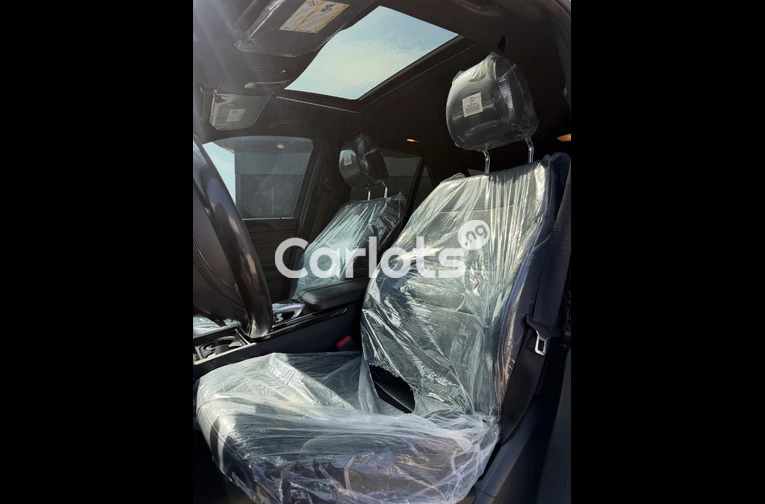 Foreign Used 2018 GLE43 AMG — PREMIUM SUV | READY TO GO for sale in Asokoro, FCT - photo 5 of 7