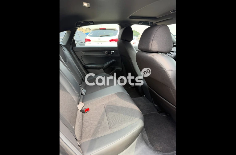 HONDA CIVIC 2023 — FOREIGN USED | AVAILABLE NOW for sale in Asokoro, FCT - thumbnail 6
