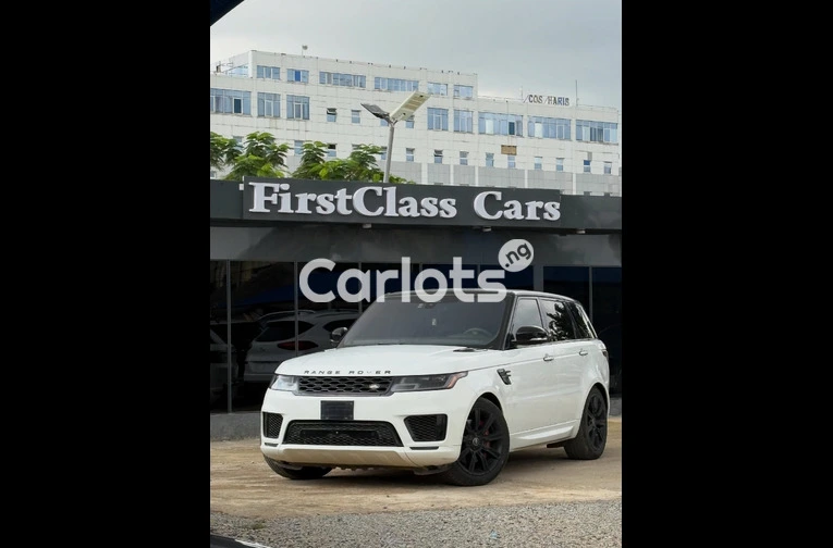 RANGE ROVER SPORT 2020 — CLEAN FOREIGN USED | ABUJA for sale in Asokoro, FCT - photo 2 of 7