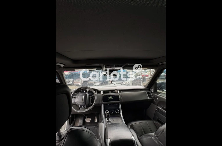 RANGE ROVER SPORT 2020 — CLEAN FOREIGN USED | ABUJA for sale in Asokoro, FCT - photo 3 of 7