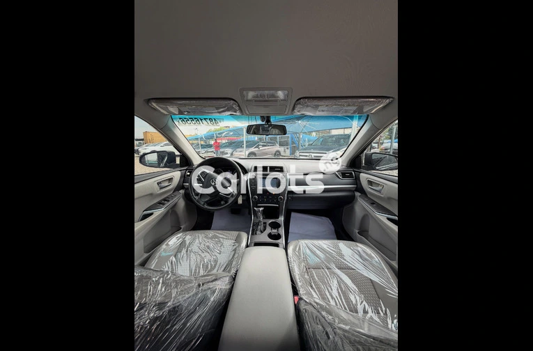 Foreign Used 2015 TOYOTA CAMRY — SMOOTH & COMFORTABLE for sale in Asokoro, FCT - photo 3 of 7