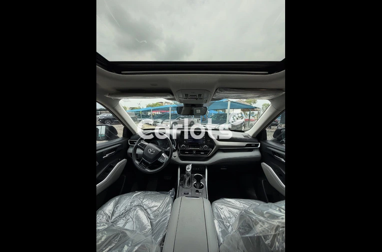 FOREIGN USED 2021 TOYOTA HIGHLANDER — ABUJA - 3/7
