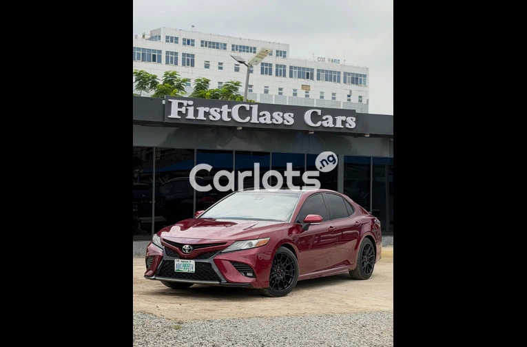 2018 CAMRY XSE — ASOKORO | FOREIGN USED | ₦24M for sale in FCT - thumbnail 2