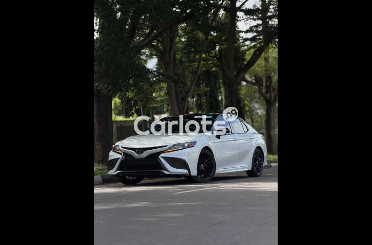 2021 TOYOTA CAMRY XSE — CLEAN &amp; SPORTY | ₦36.5M for sale in Asokoro