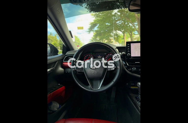 2021 TOYOTA CAMRY XSE — CLEAN &amp; SPORTY | ₦36.5M for sale in Asokoro, FCT - thumbnail 4