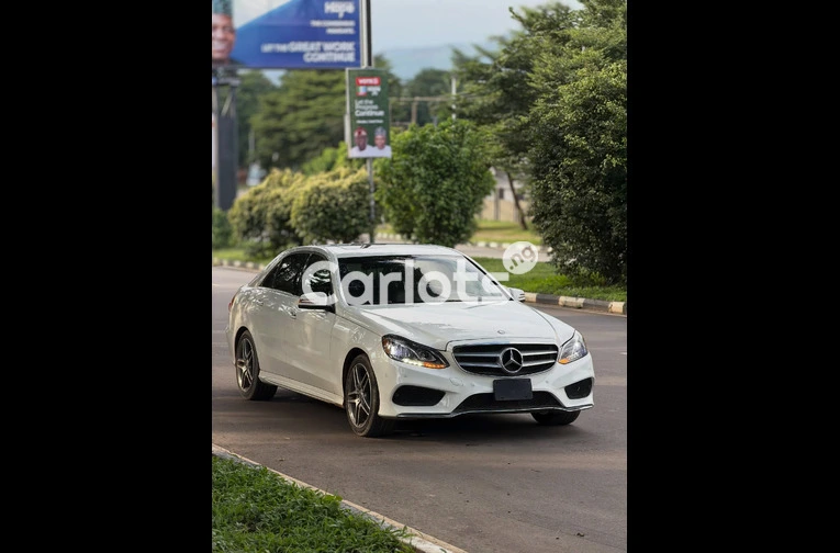 2014 MERCEDES-BENZ E350 - 3/7