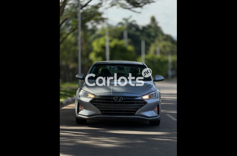 Foreign Used 2019 HYUNDAI ELANTRA for sale in Asokoro, Abuja - photo 2 of 6