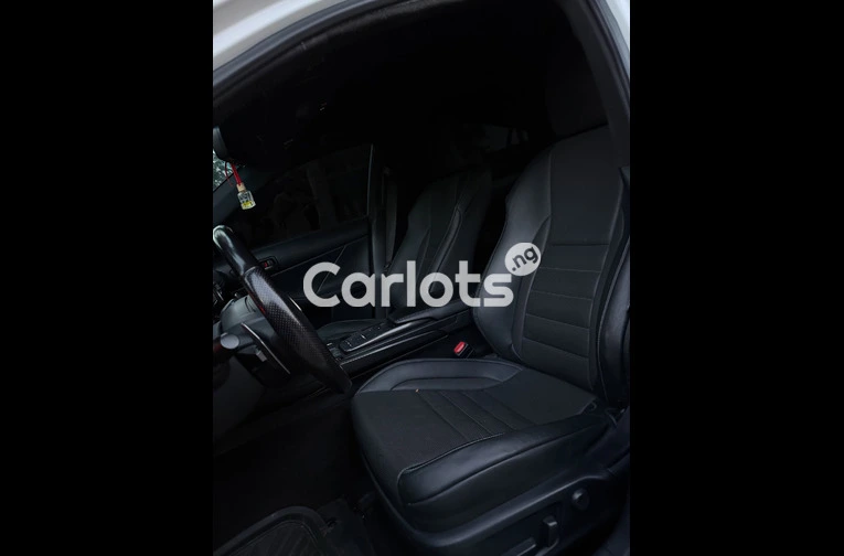 2021 LEXUS IS350 - 6