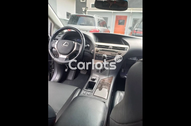 Foreign Used 2015 Lexus RX350 Full Option for sale in Lagos - photo 2 of 7