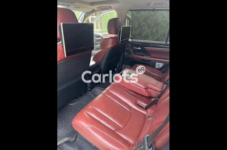 Used 2018 Lexus LX570 Premium High Specification - 4/7
