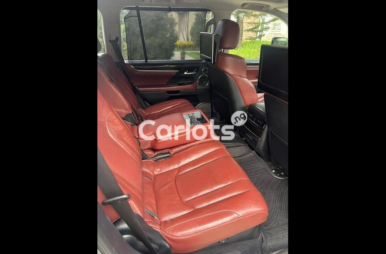 Used 2018 Lexus LX570 Premium High Specification - 5/7