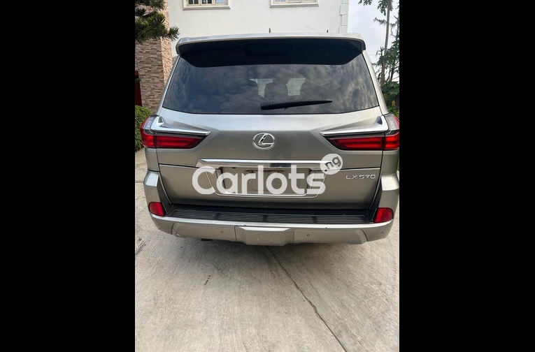 Used 2018 Lexus LX570 Premium High Specification for sale in Lekki, Lagos - photo 7 of 7