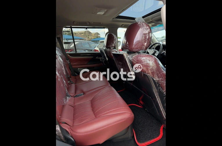 Foreign Used 2015 Lexus LX570 Facelifted to 2022 – Serious Buyers Only for sale in Asokoro, FCT - photo 5 of 7
