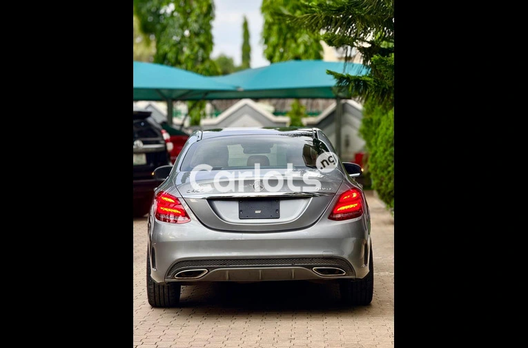 Foreign Used 2016 Mercedes Benz C 400 for sale in Abuja, FCT - photo 7 of 7