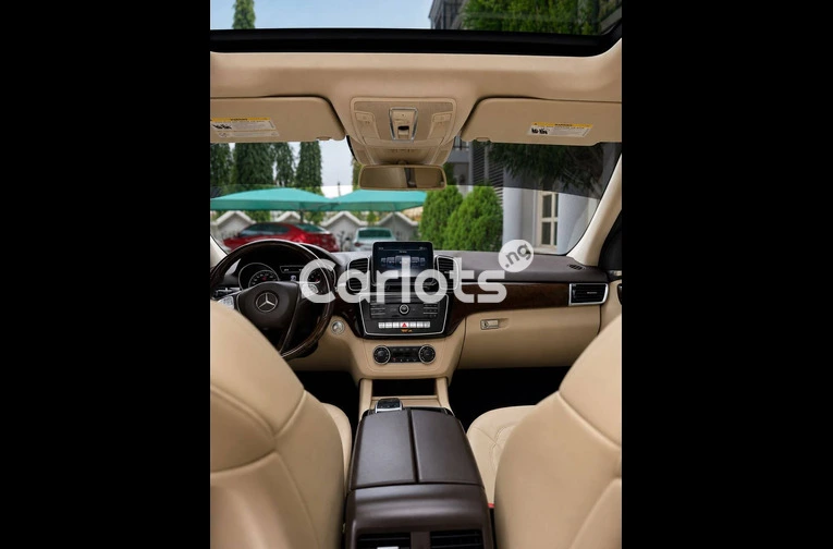 Foreign Used 2018 Mercedes Benz GLE 350 for sale in Abuja, FCT - photo 4 of 6