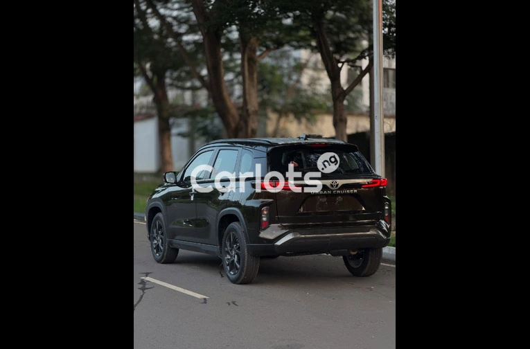 2025 Toyota Urban Cruiser – Stylish, Reliable & Brand New for sale in Asokoro, FCT - photo 7 of 7