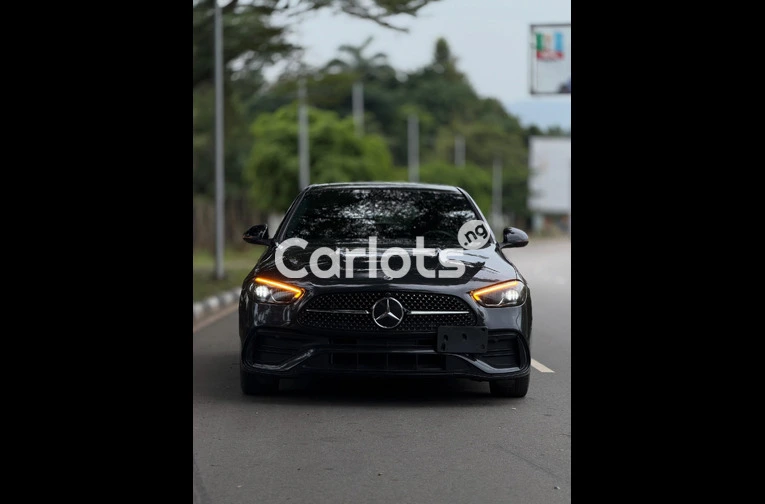 Foreign Used Clean 2023 C300 – Luxury, Comfort &amp; Performance for sale in Asokoro, FCT - photo 2 of 7