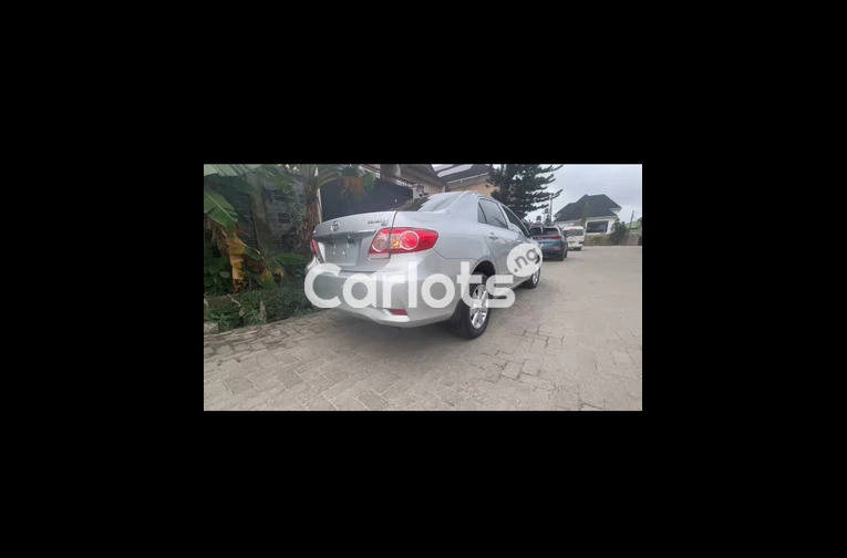 Foreign used 2012 Toyota Corolla - 5