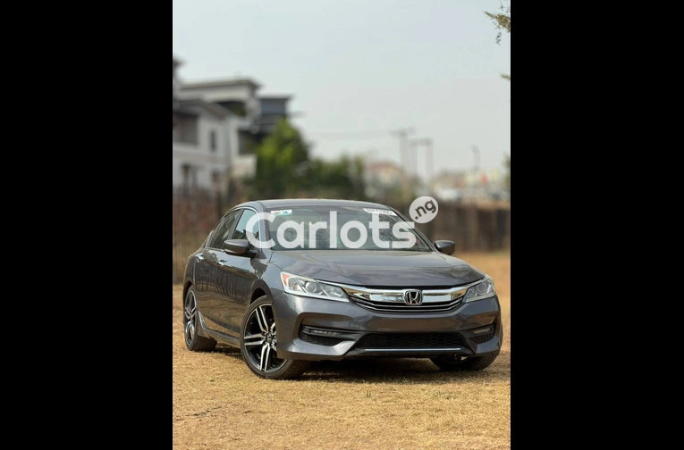 2017 Honda Accord Sport Belgium Standard